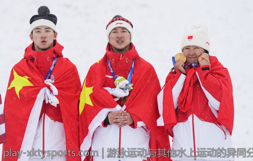游泳运动与其他水上运动的异同分析